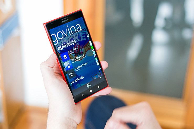 Nokia 1520 (35).jpg